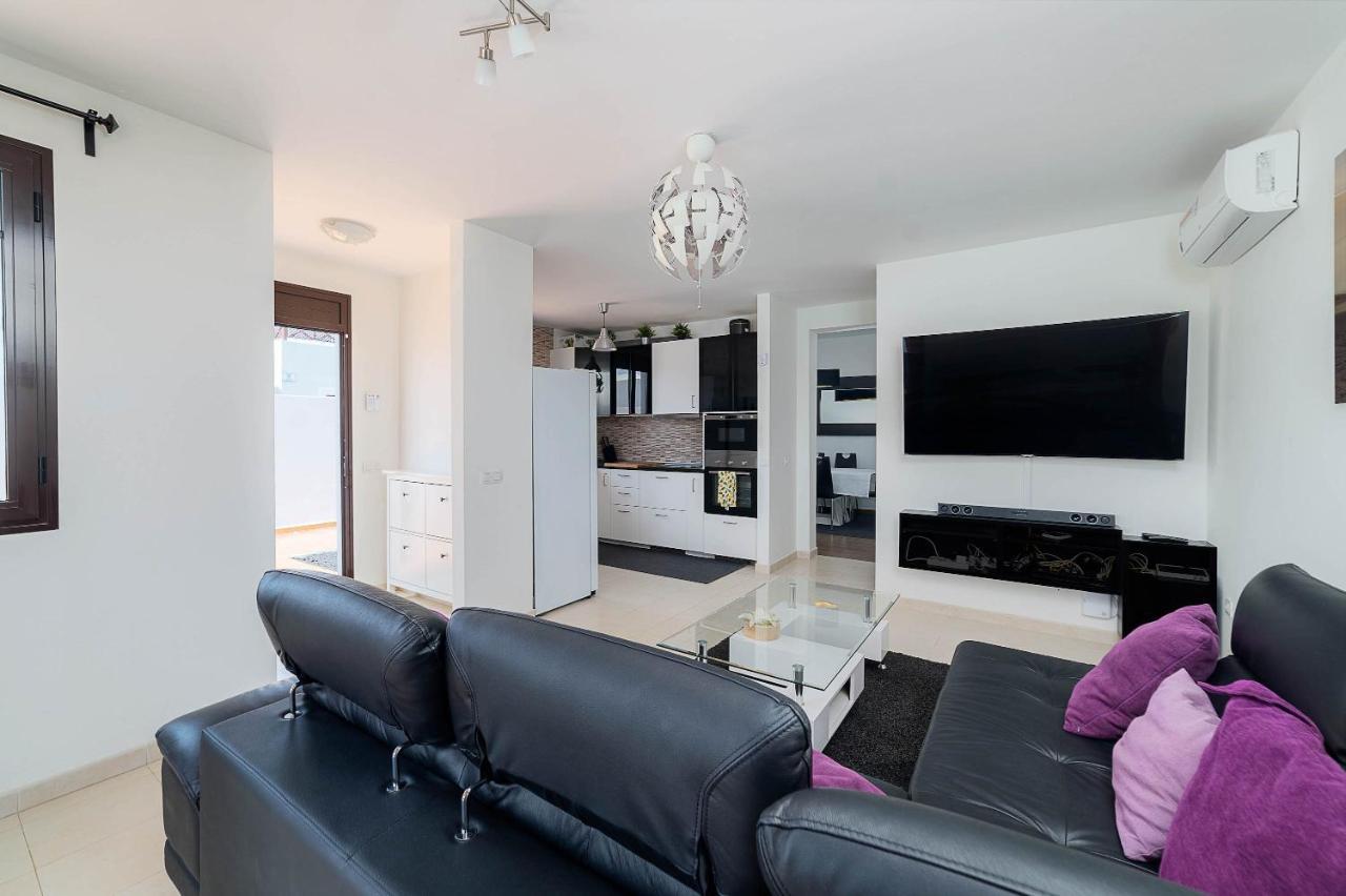Vila Vv Misy By Hh Playa Blanca  Exteriér fotografie
