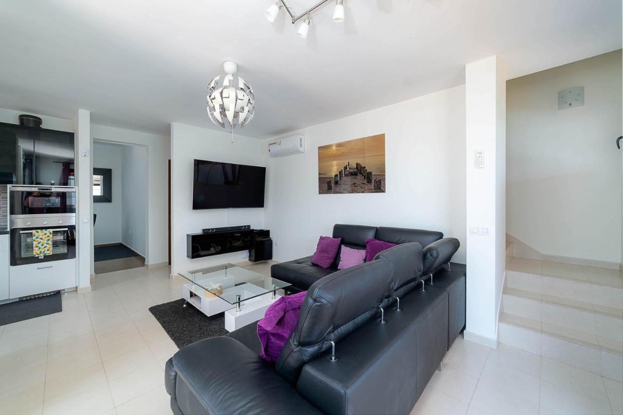 Vila Vv Misy By Hh Playa Blanca  Exteriér fotografie
